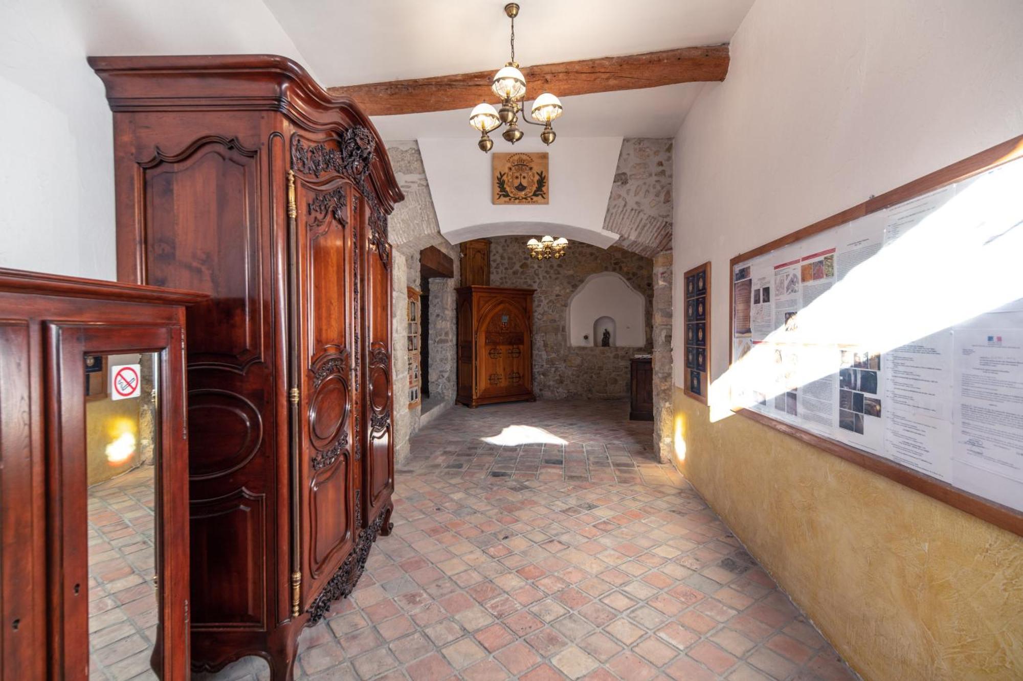 Chambre Familiale Du Couvent Нарбонна Экстерьер фото